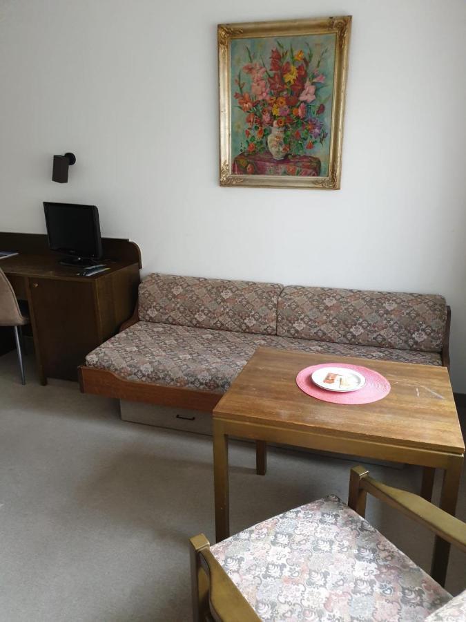 Hotel Muenzmay Stuttgart Ngoại thất bức ảnh